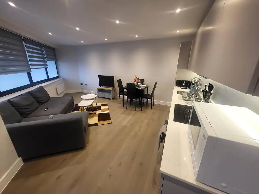 Entire Reigate Apartment Hosted By Pius